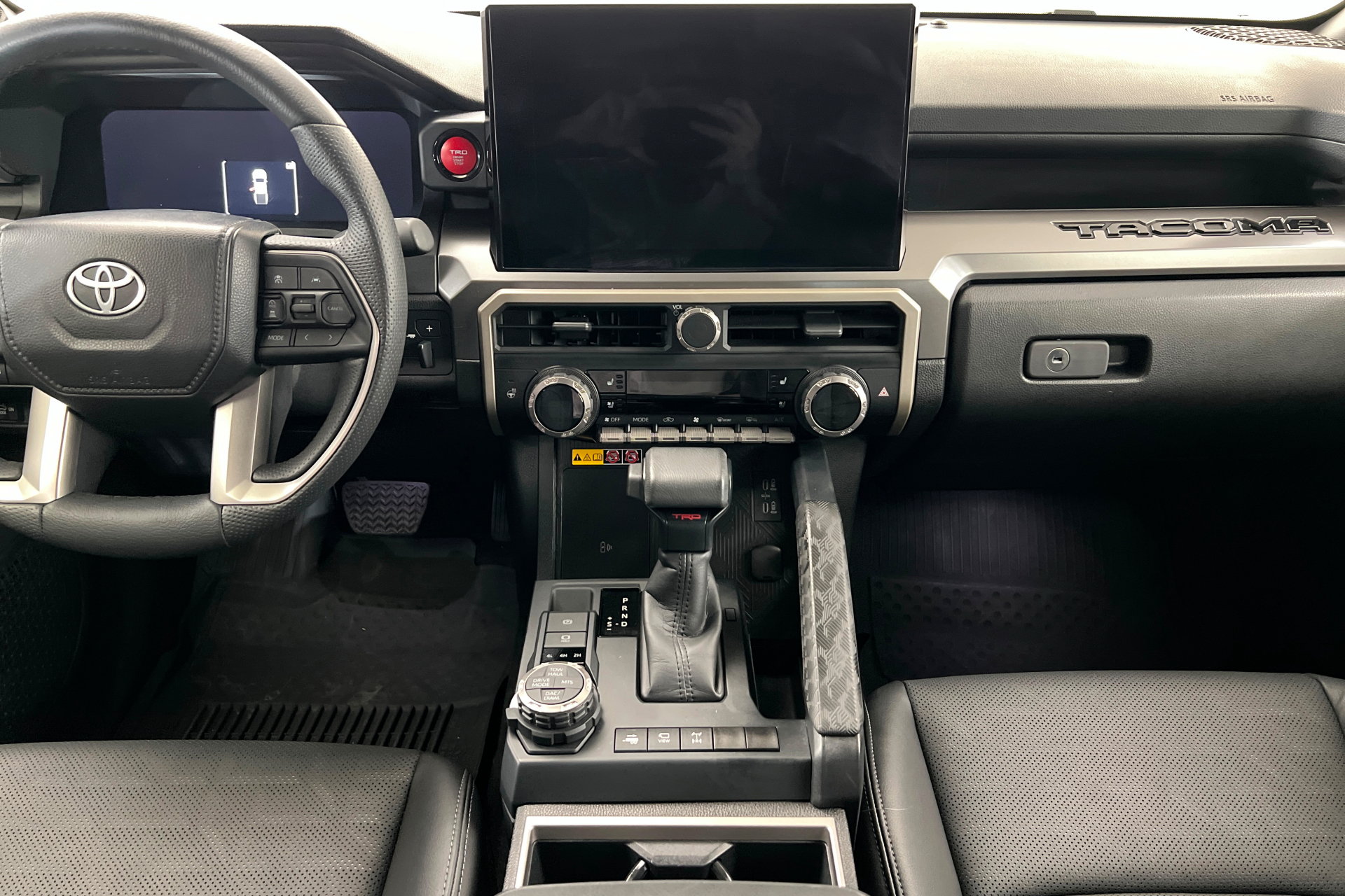 Used 2024 Toyota Tacoma TRD Off-Road AWD/4WD image 14