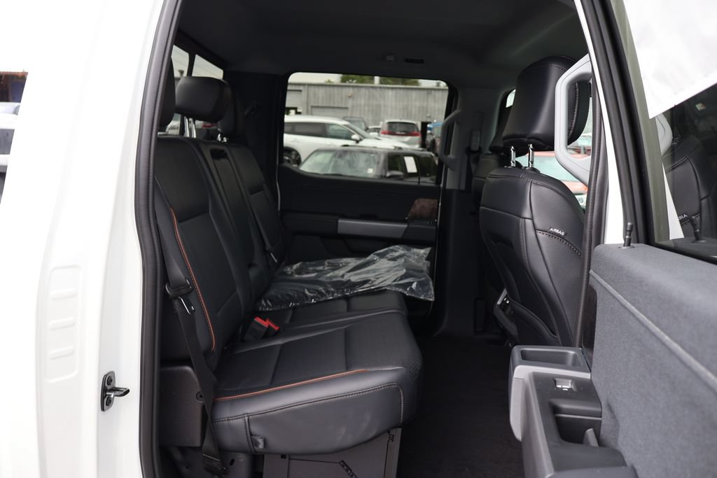 New 2026 Ford F350 Lariat w/ Black Appearance Package AWD/4WD image 24
