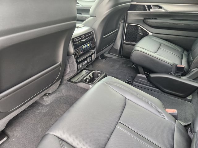 New 2026 Jeep Grand Wagoneer Limited AWD/4WD image 21