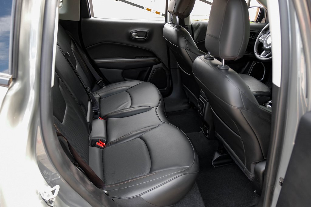 Used 2021 Jeep Compass Limited image 47