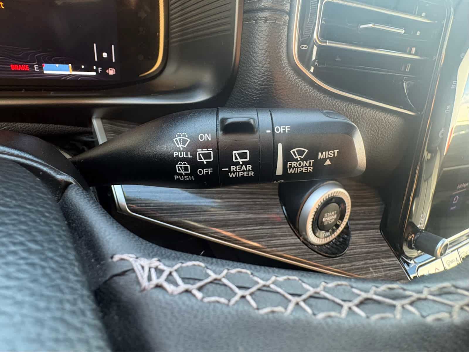 Used 2022 Jeep Wagoneer Series II image 28