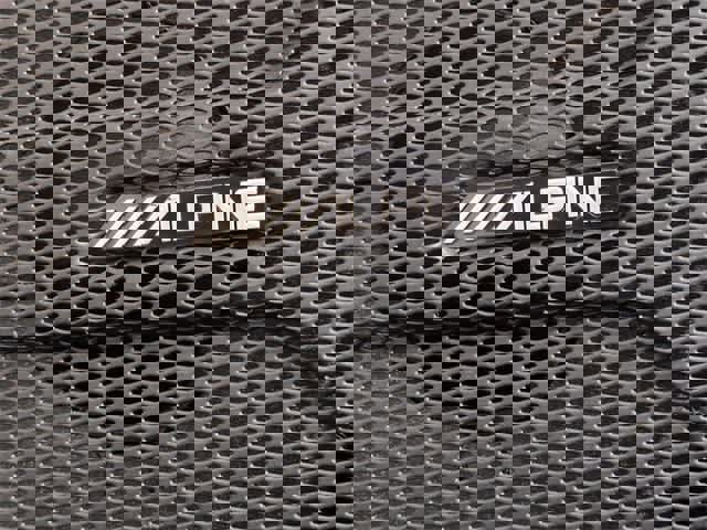 Used 2023 Jeep Wrangler Sahara w/ Cold Weather Group image 32