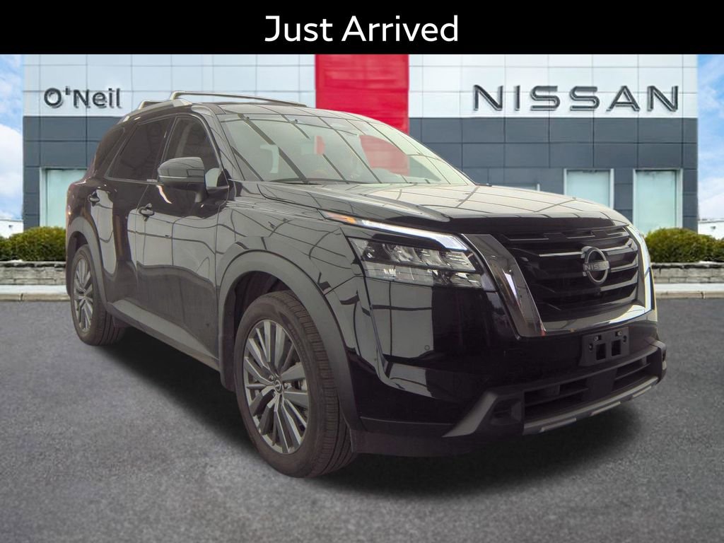 Certified 2025 Nissan Pathfinder SL w/ SL Premium Package image 1