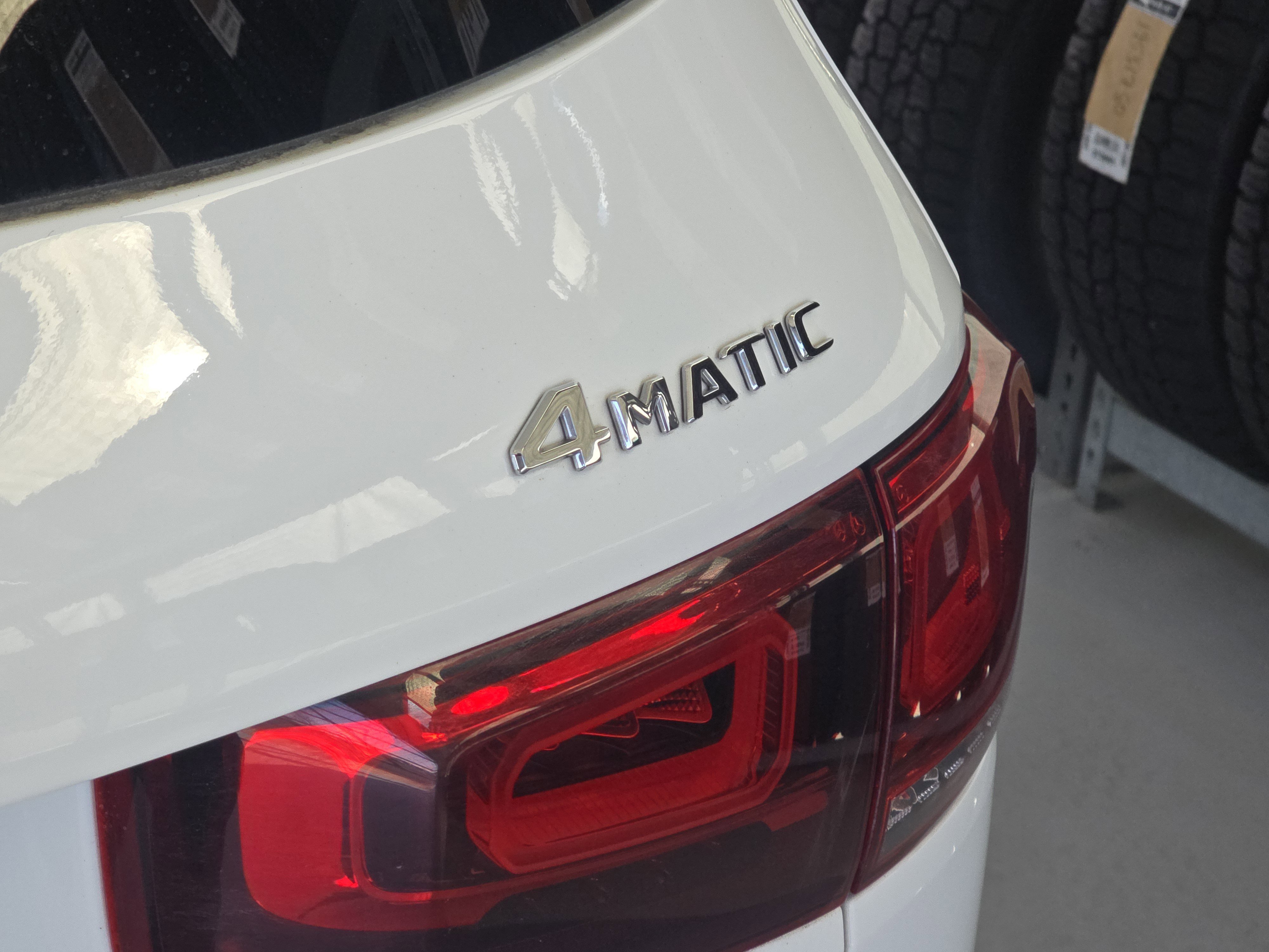 Used 2023 Mercedes-Benz GLB 250 4MATIC image 15