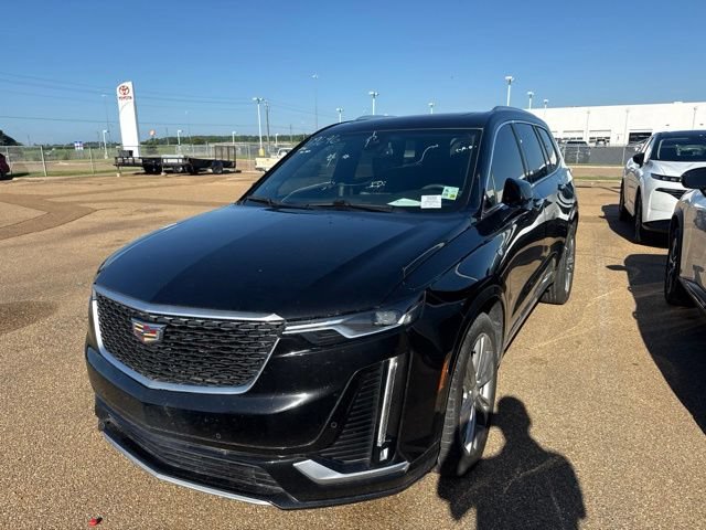 Used 2022 Cadillac XT6 Premium Luxury FWD image 6