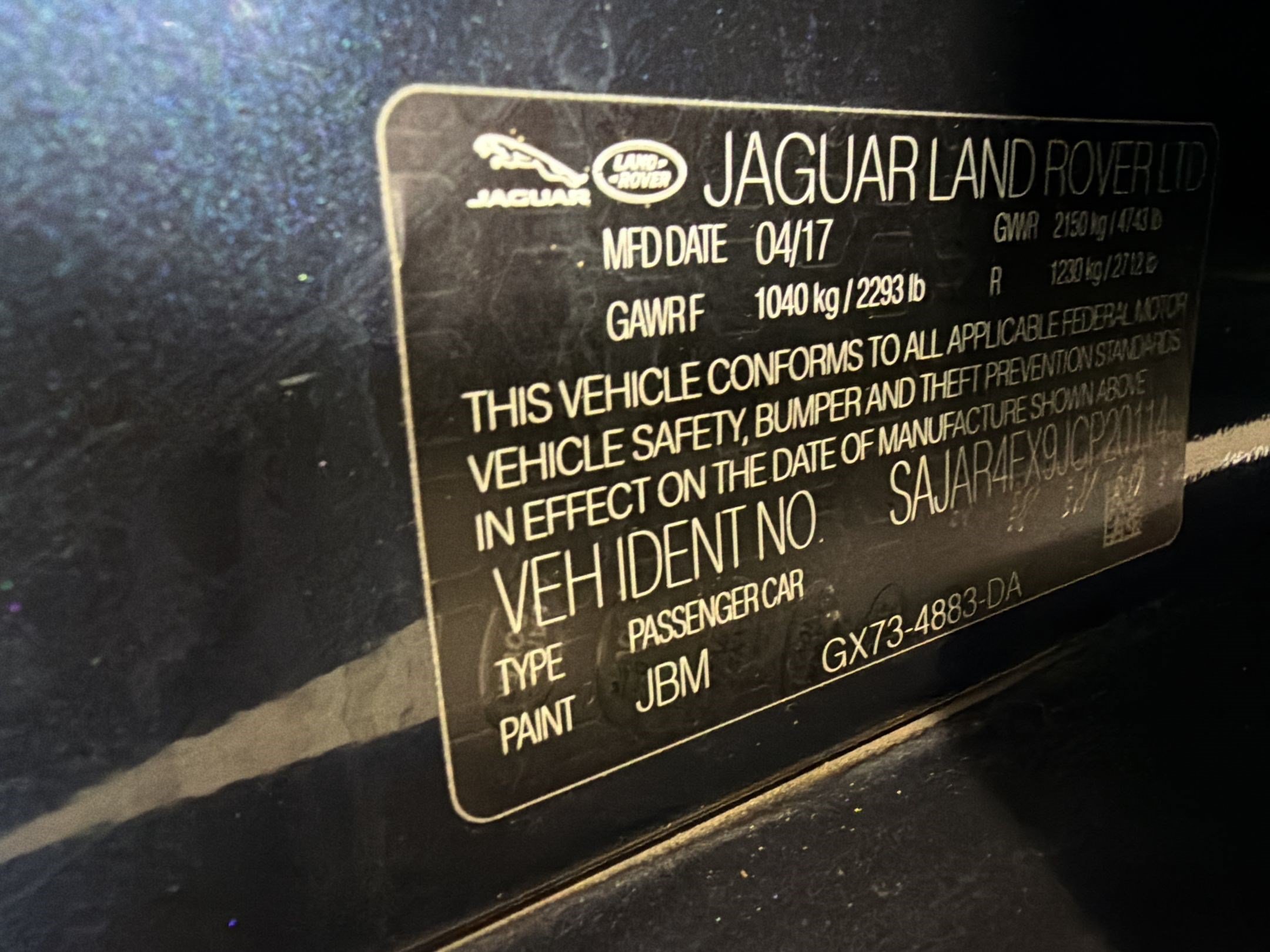 Used 2018 Jaguar XE RWD image 11
