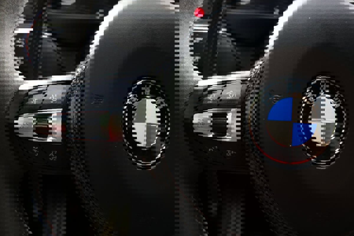 Used 2019 BMW M4 CS w/ Executive Package image 26