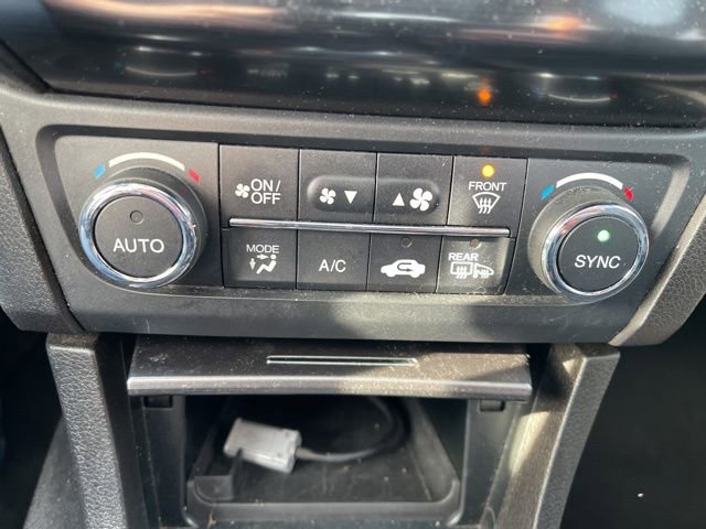 Used 2013 Acura ILX w/ Premium Package image 16