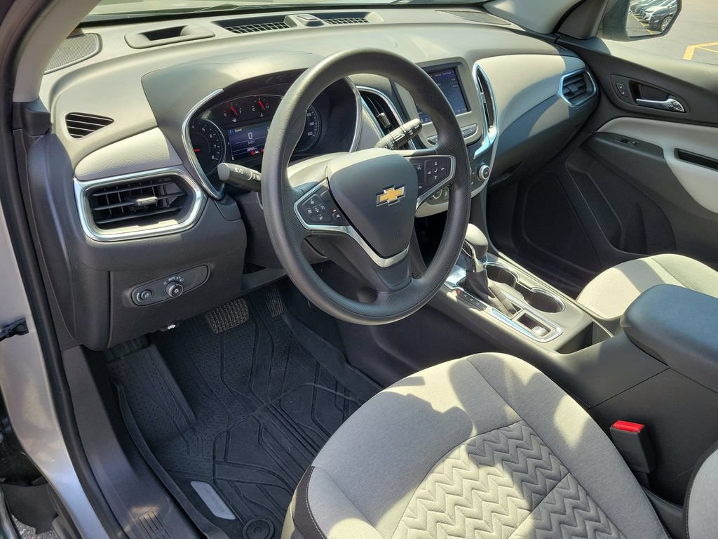 Certified 2023 Chevrolet Equinox LS w/ LS Convenience Package FWD image 31