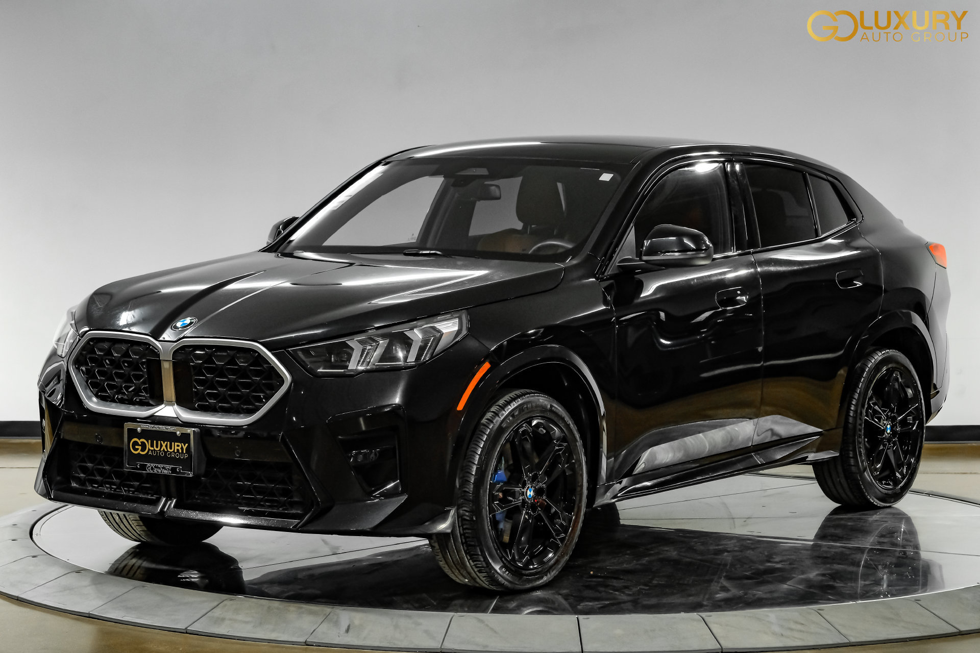 Used 2025 BMW X2 xDrive28i AWD/4WD image 8