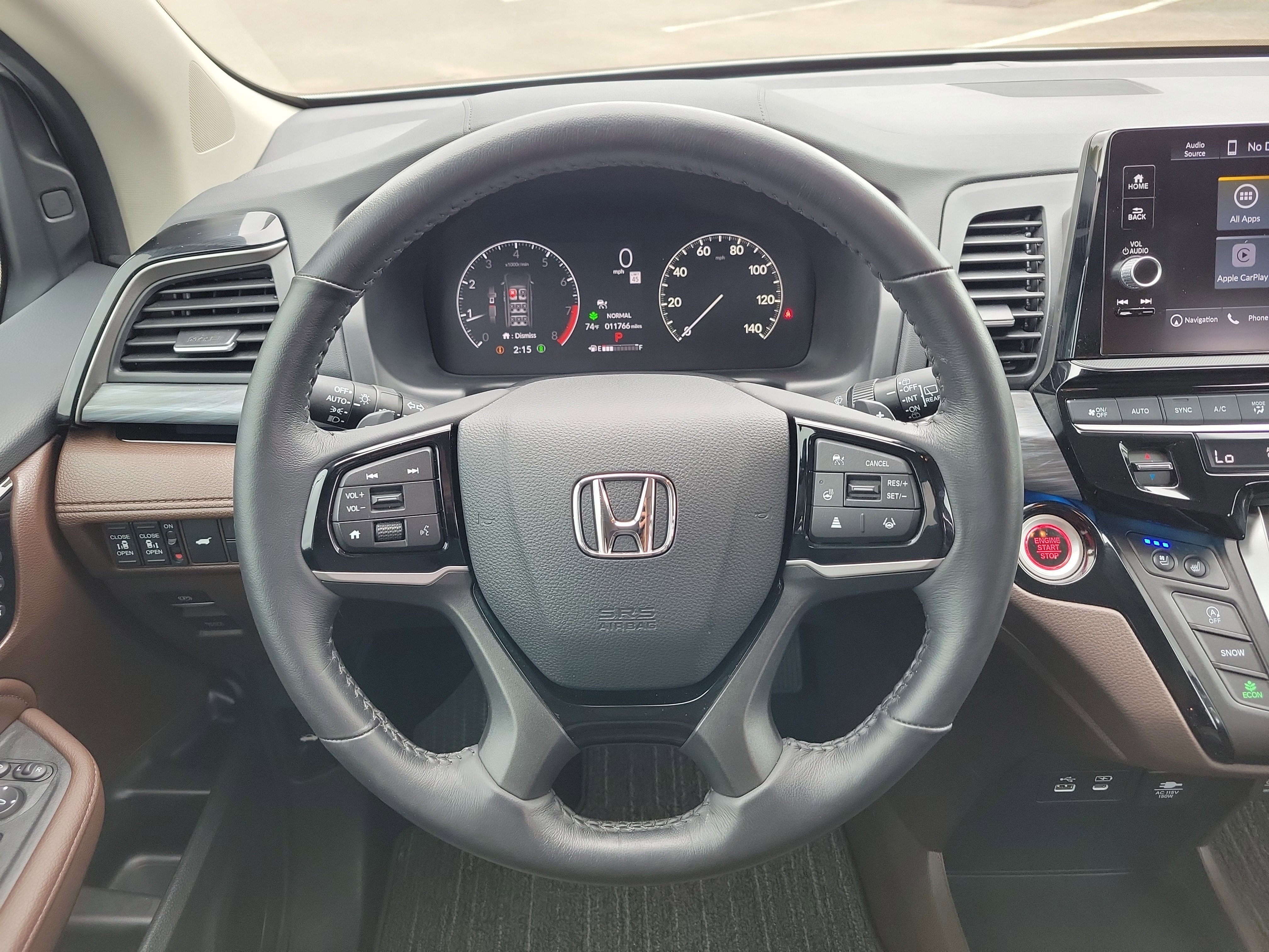 Used 2025 Honda Odyssey Elite image 13