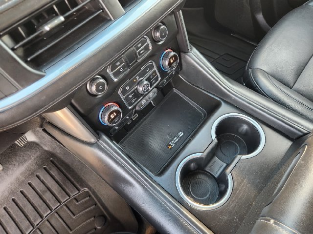 Used 2021 Chevrolet Suburban LT RWD image 19