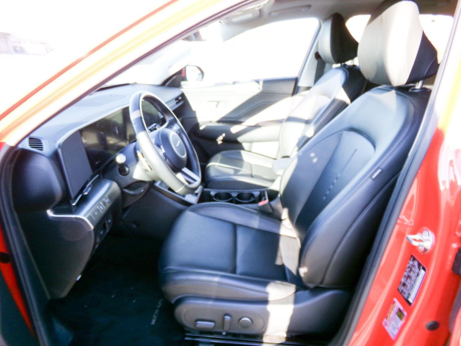 Used 2024 Hyundai Kona Limited FWD image 12
