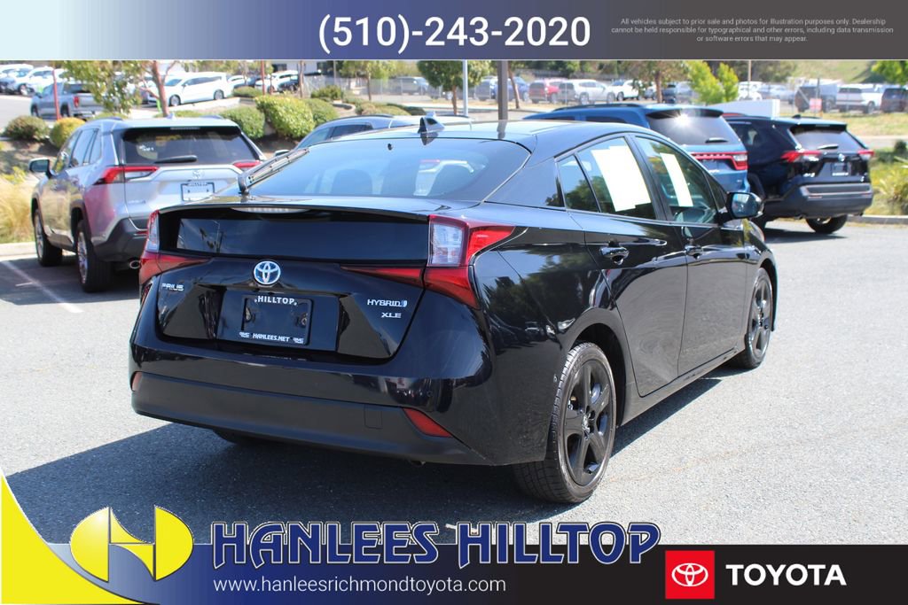 Used 2022 Toyota Prius XLE FWD image 7