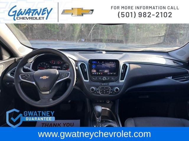 Used 2021 Chevrolet Malibu LT image 23