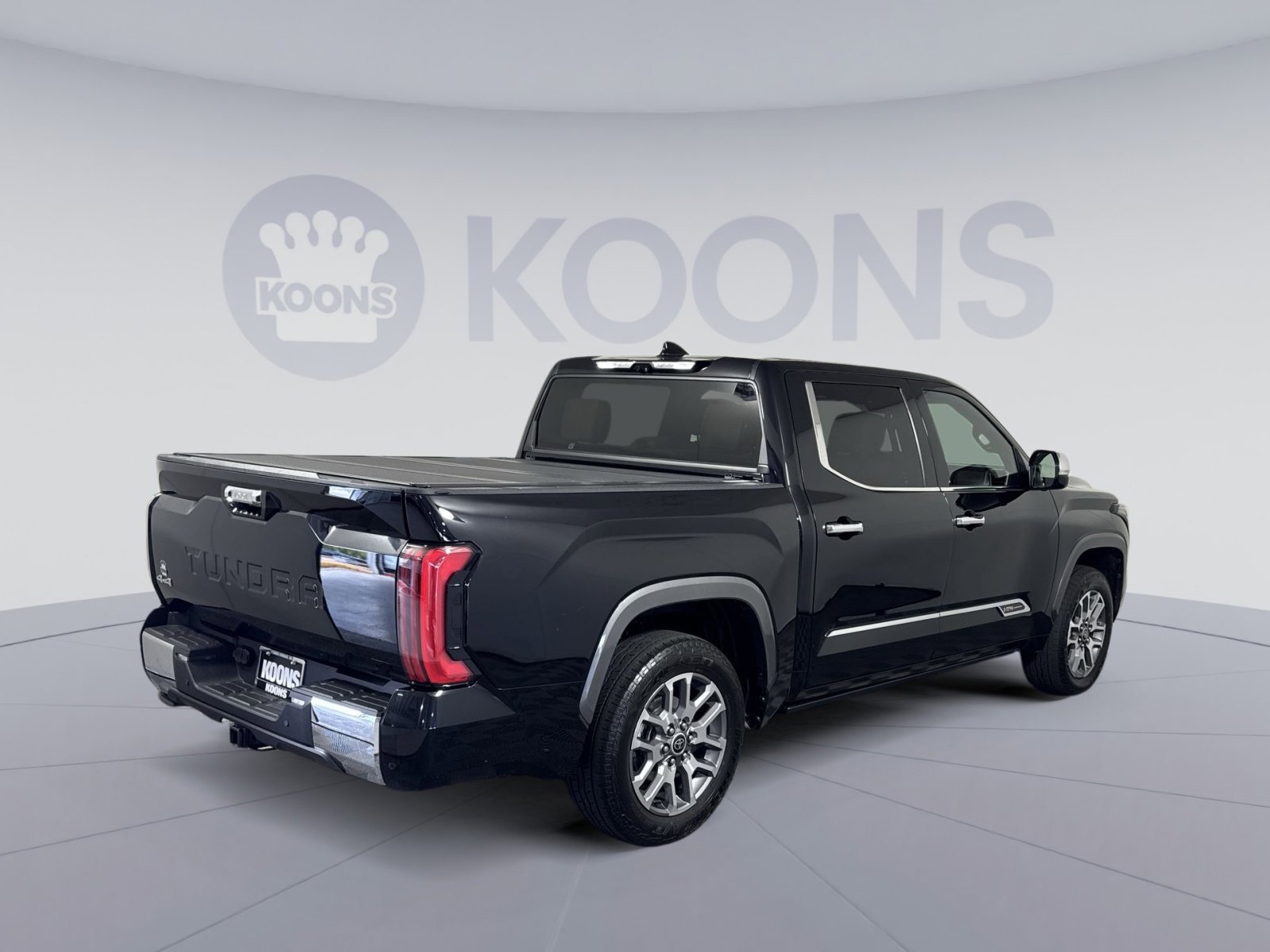 Used 2022 Toyota Tundra 1794 Edition w/ Advanced Package AWD/4WD image 7