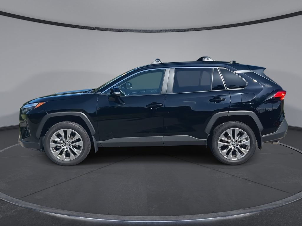 Certified 2025 Toyota RAV4 XLE Premium FWD image 5