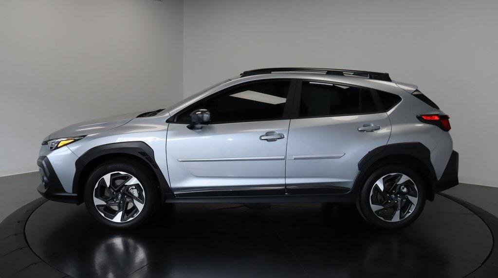 Used 2025 Subaru Crosstrek 2.5i Limited w/ Crosstrek Mirror Package image 2