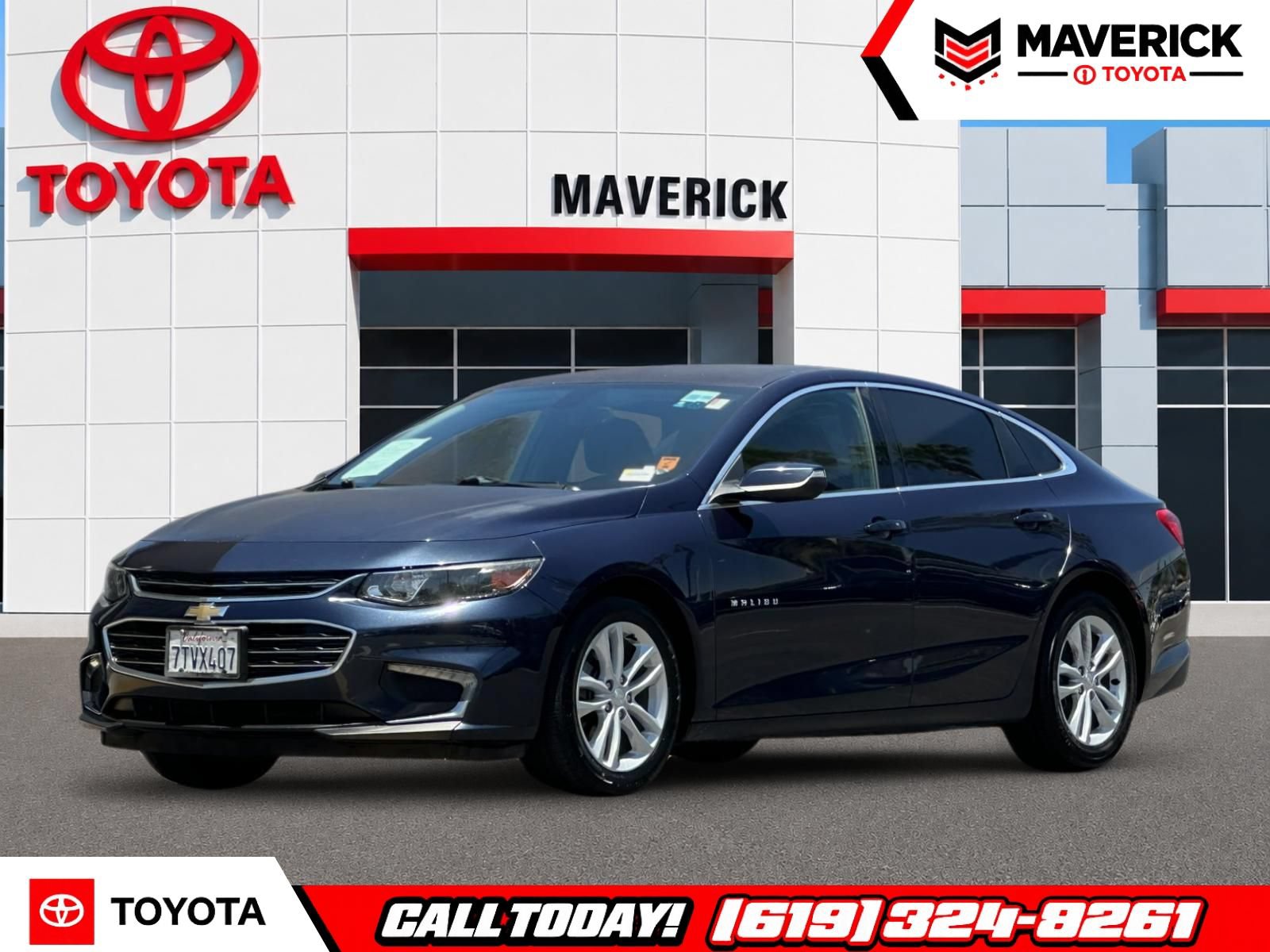 Used 2017 Chevrolet Malibu LT FWD image 1