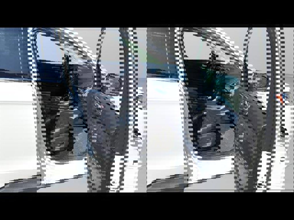 Used 2023 Ford Edge SEL w/ Convenience Package image 19