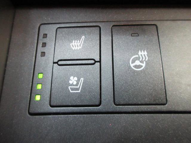 Used 2018 Lexus IS 300 F Sport image 36