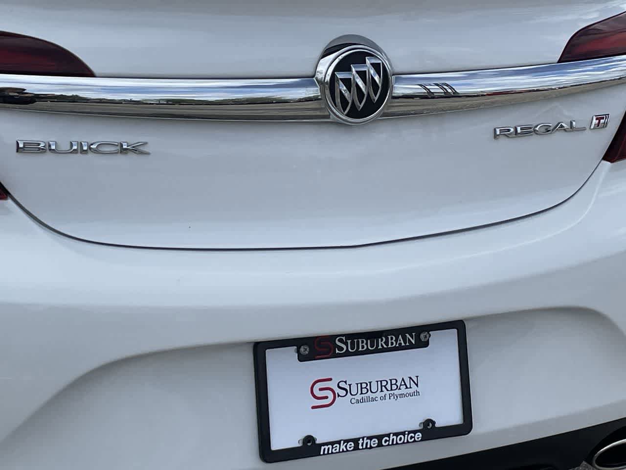 Used 2017 Buick Regal Sport Touring FWD image 36