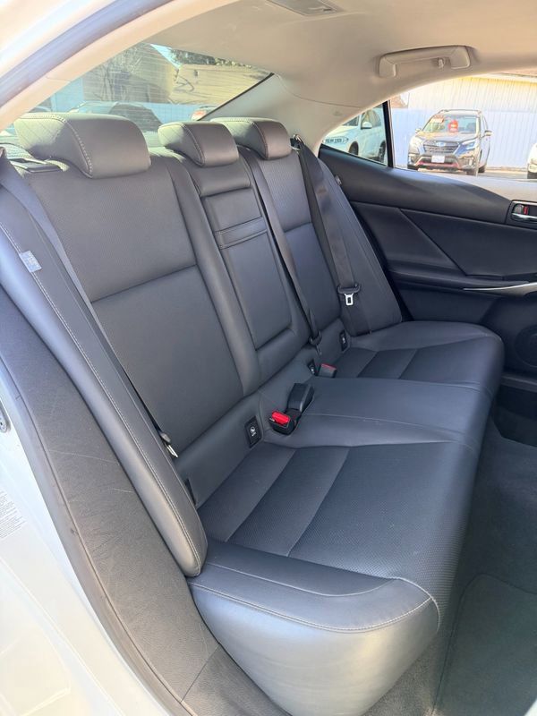Used 2015 Lexus IS 250 image 17