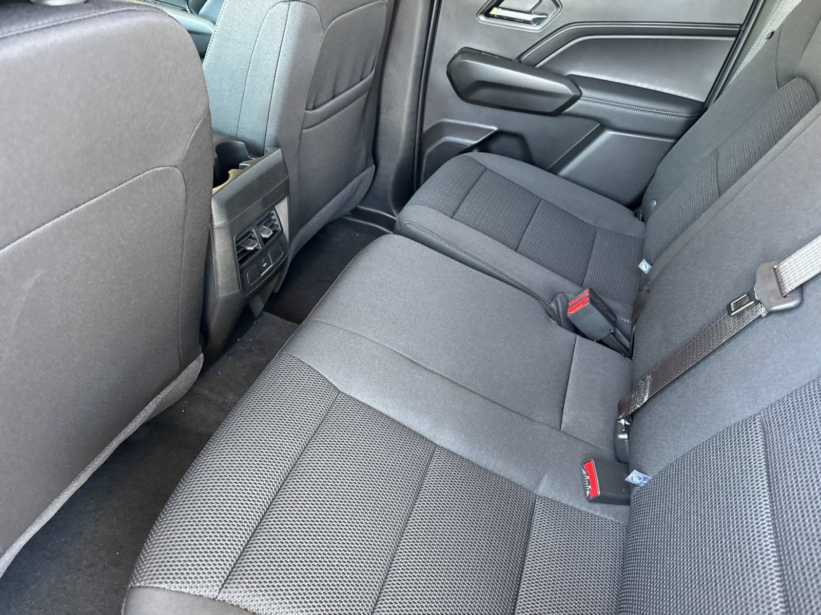 New 2026 GMC Canyon Elevation w/ Technology Package RWD image 12