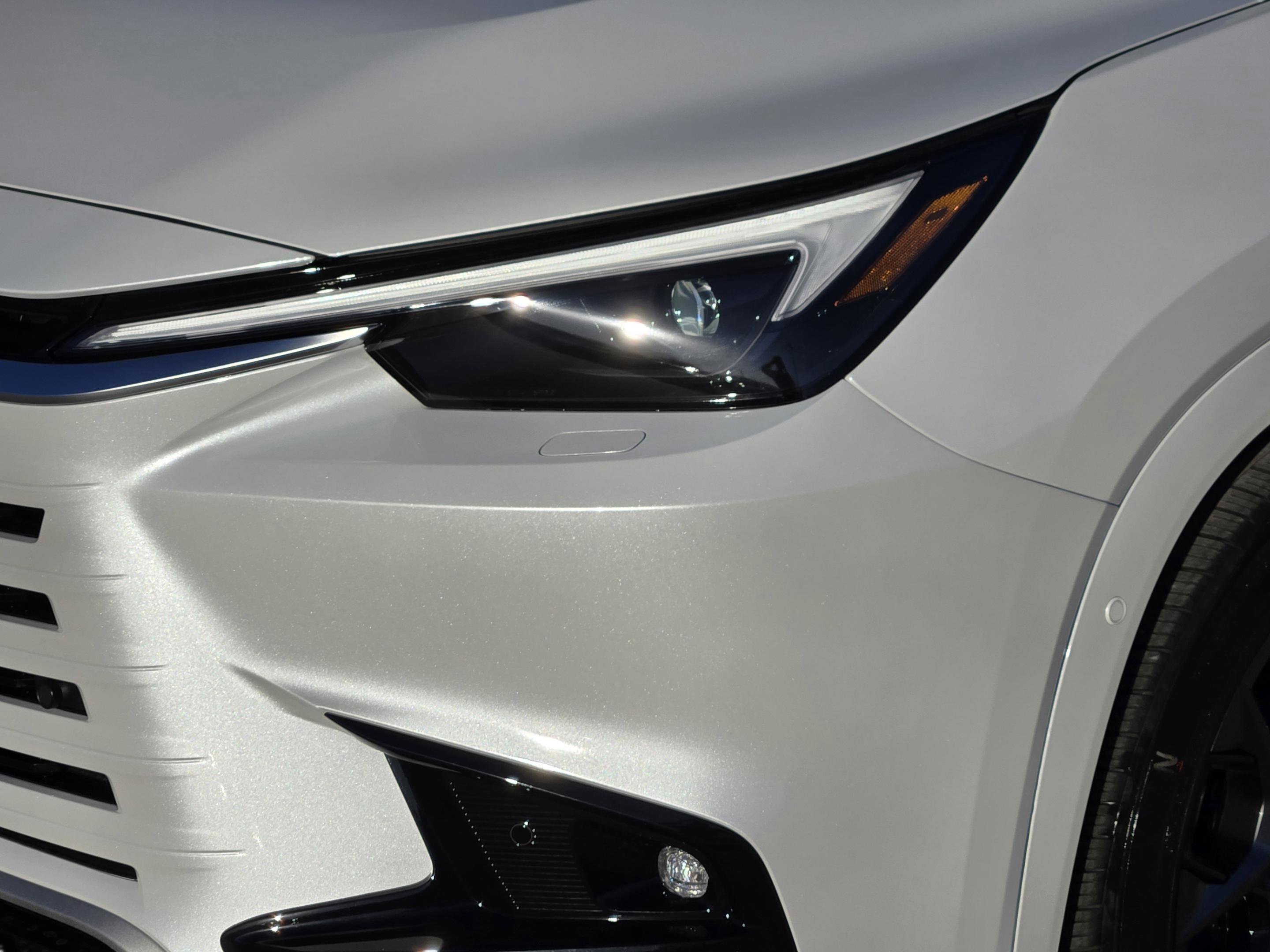 New 2026 Lexus TX 500h AWD image 5