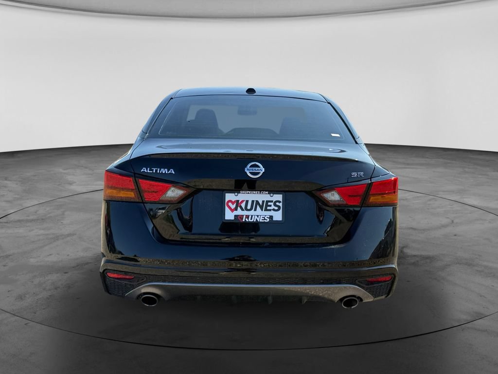 Used 2019 Nissan Altima 2.5 SR w/ SR Premium Package FWD image 9
