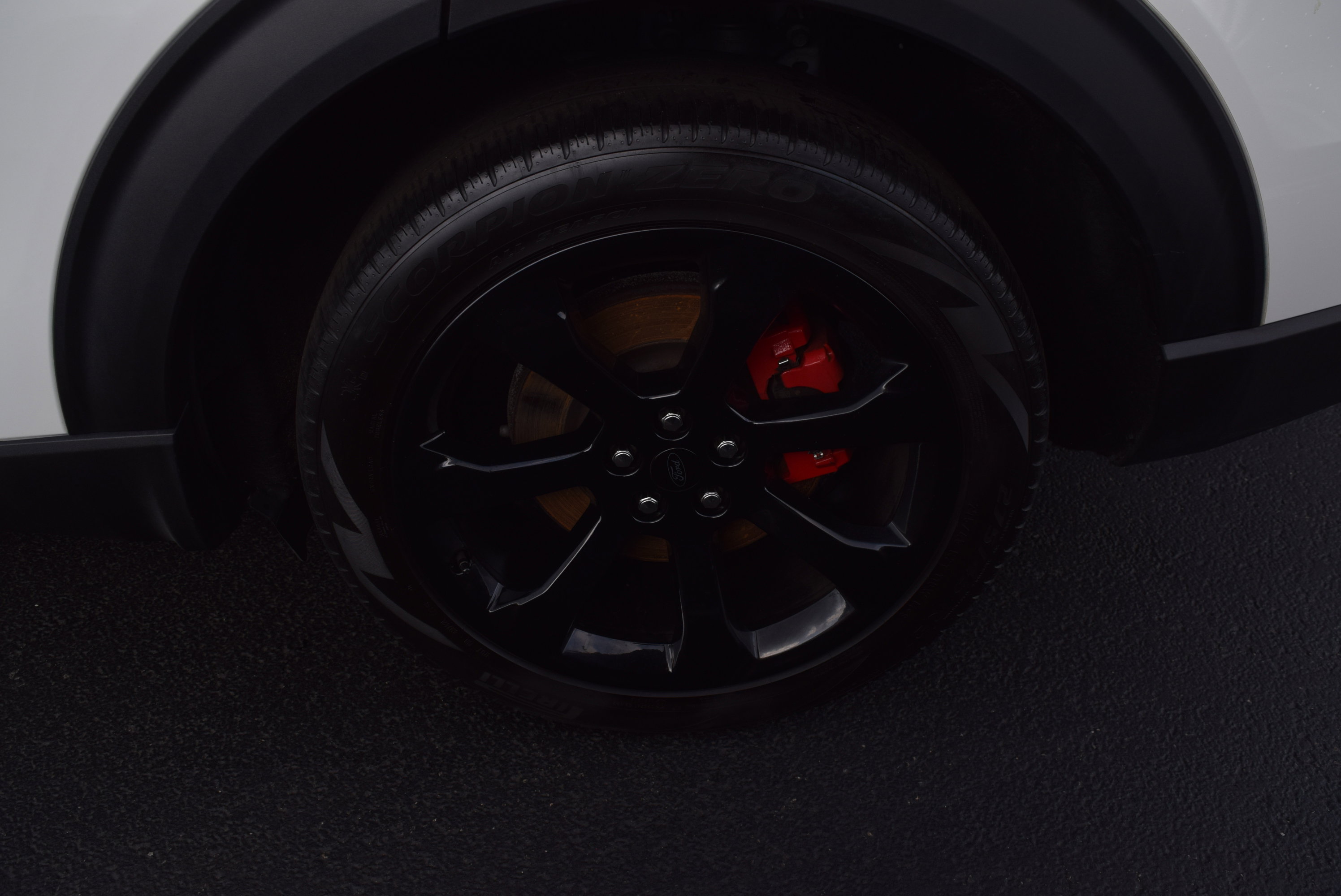 Used 2022 Ford Explorer ST w/ Equipment Group 401A image 7