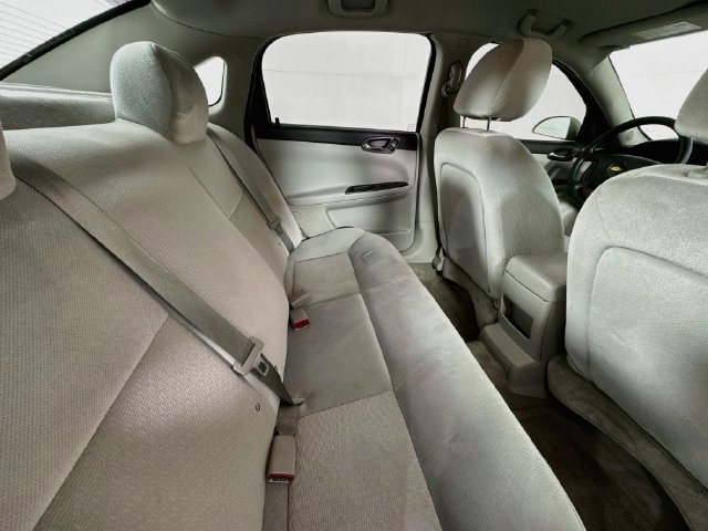 Used 2016 Chevrolet Impala Limited LS FWD image 21