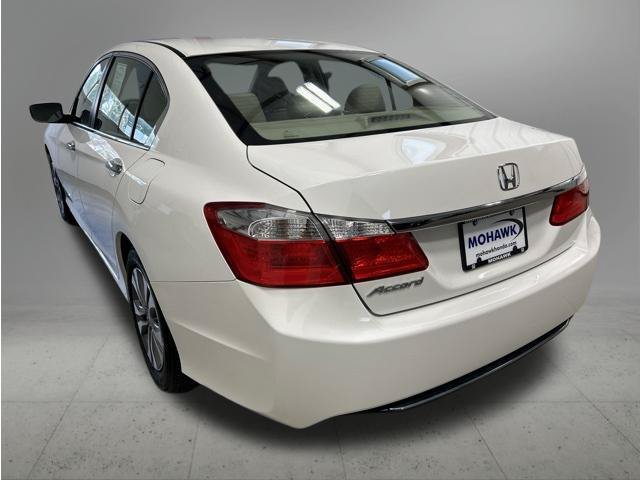 Used 2015 Honda Accord LX image 3