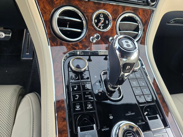 Used 2021 Bentley Continental GT image 12