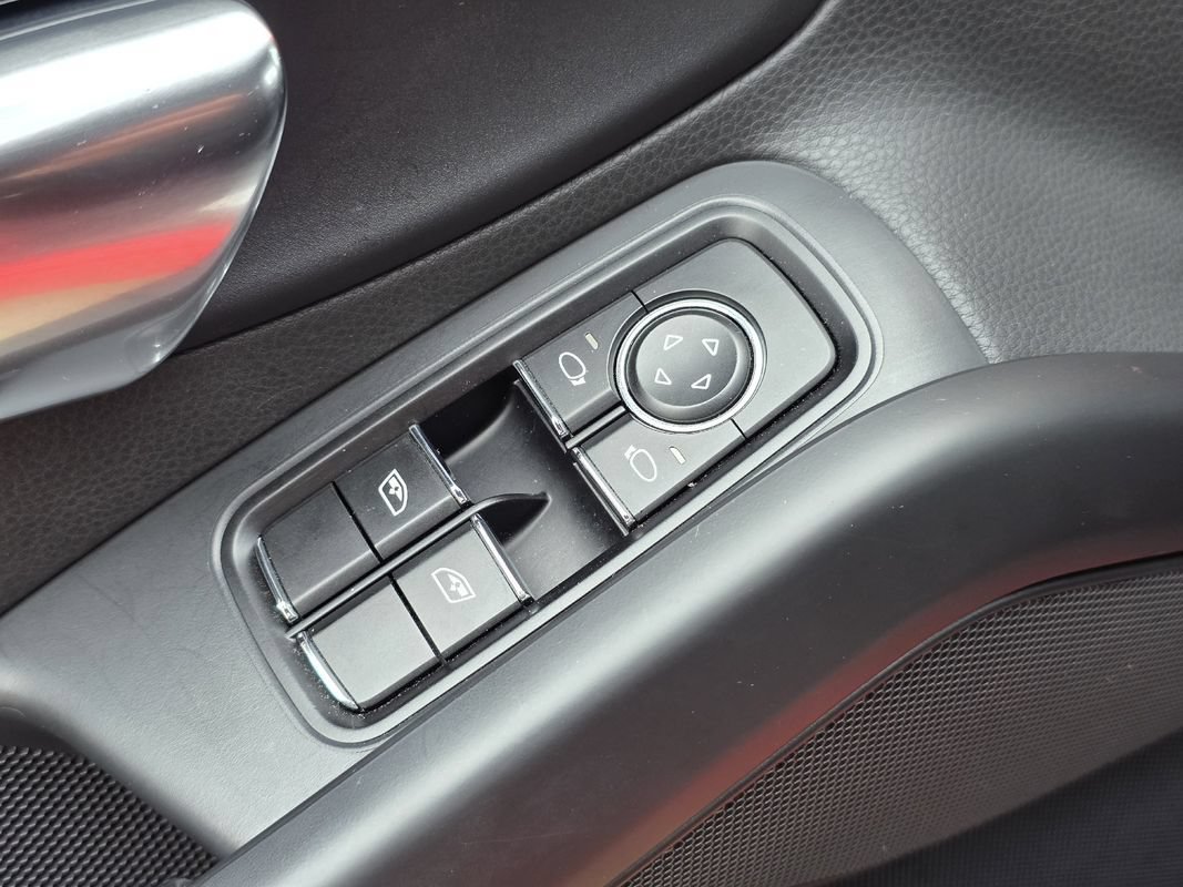 Used 2016 Porsche Cayman RWD image 20