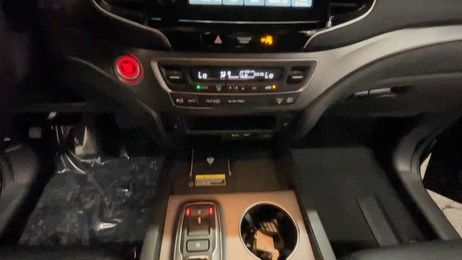 Certified 2024 Honda Passport EX-L image 31