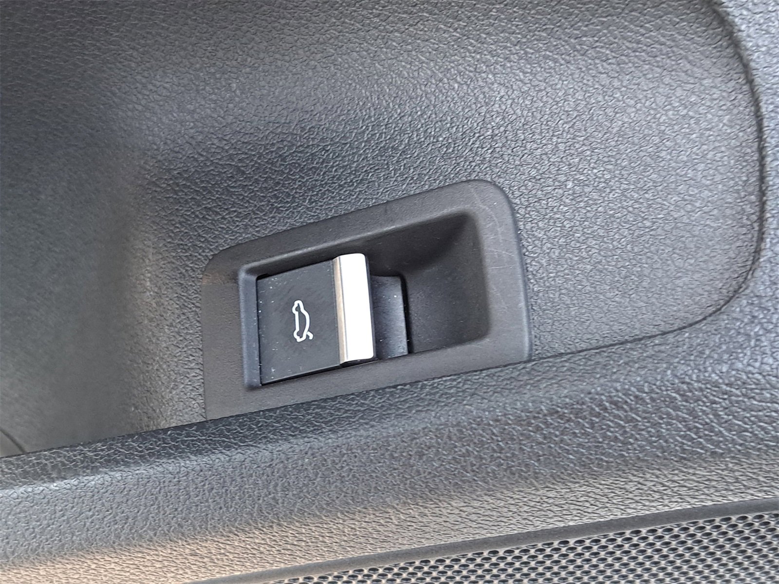 Used 2023 Audi A5 2.0T Premium w/ Convenience Package image 31