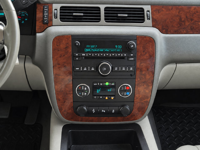 Used 2013 Chevrolet Tahoe LT w/ Texas Edition RWD image 22