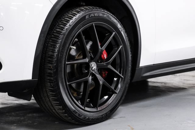 Used 2019 Alfa Romeo Stelvio w/ Nero Edizione RWD image 69