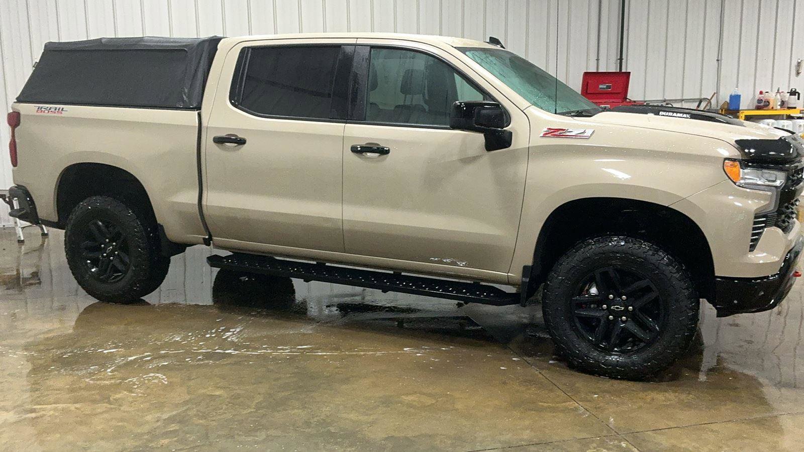 Used 2023 Chevrolet Silverado 1500 LT Trail Boss image 4