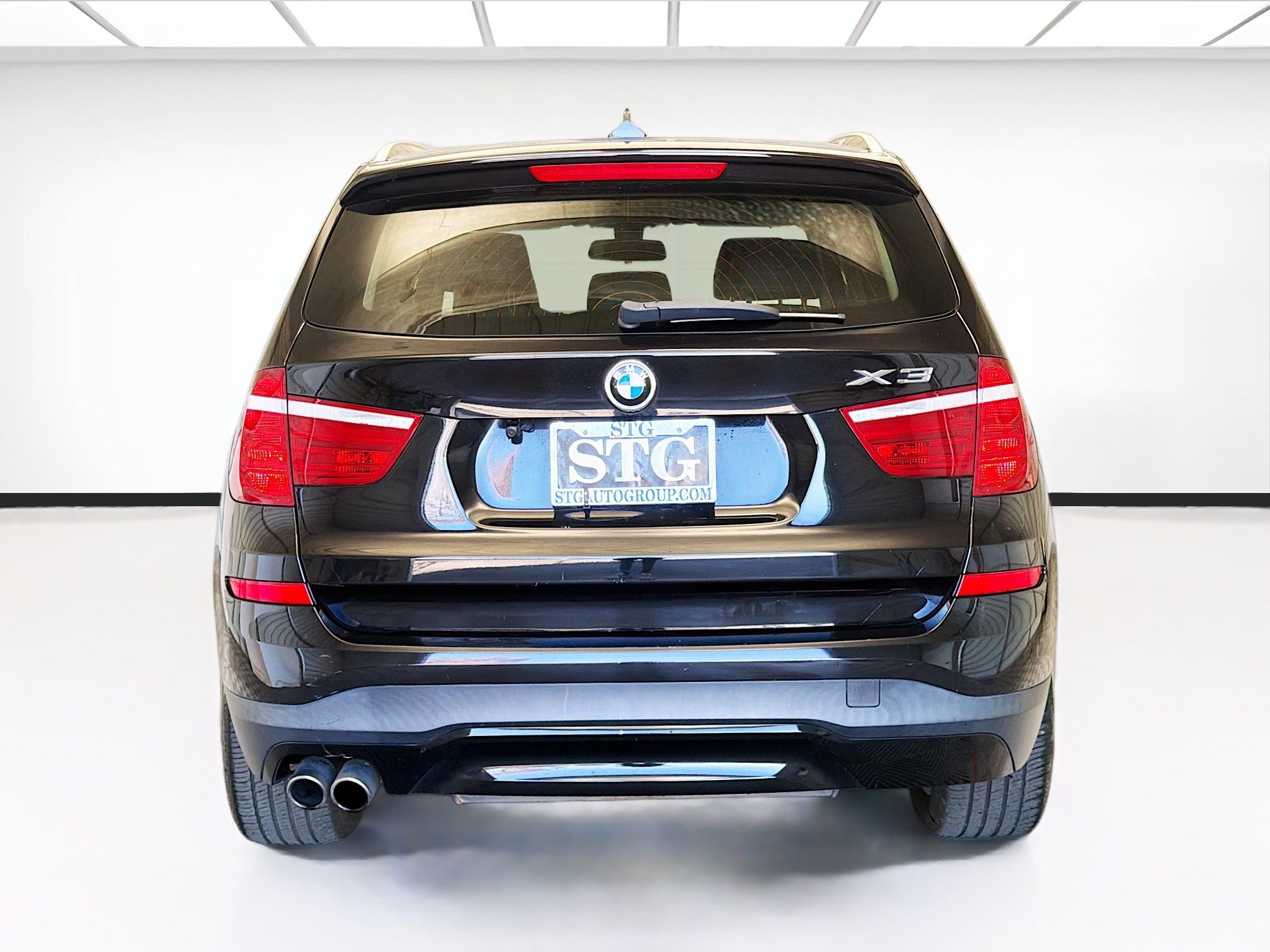 Used 2017 BMW X3 sDrive28i image 5