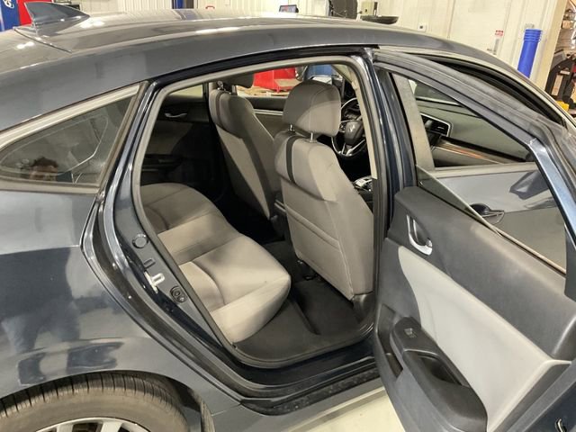 Used 2019 Honda Civic EX image 10