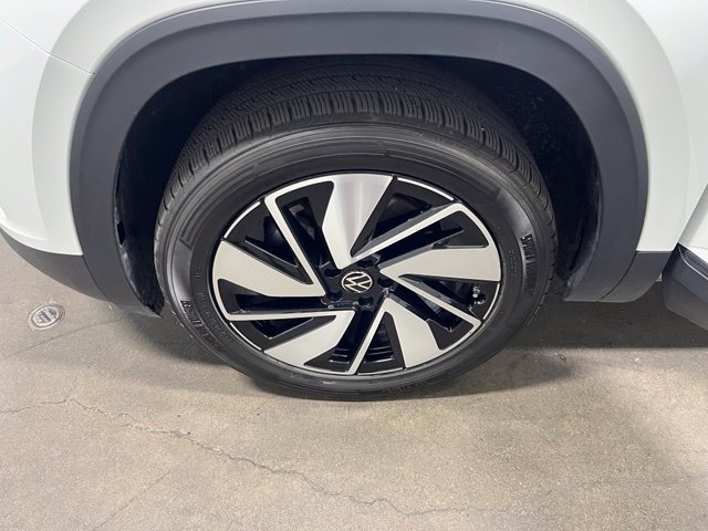 Used 2025 Volkswagen Atlas SE AWD/4WD image 31