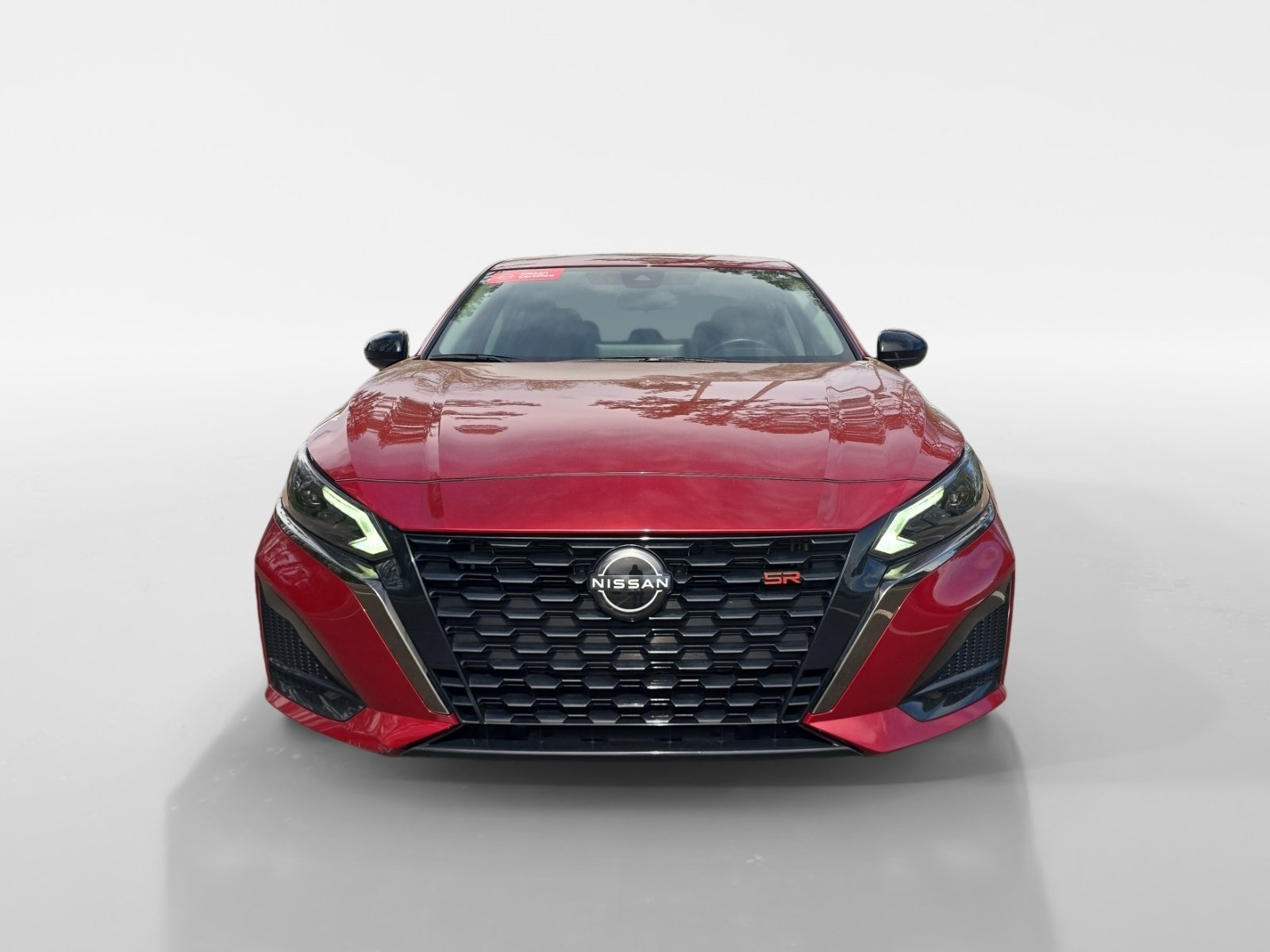 Used 2024 Nissan Altima 2.5 SR w/ SR Premium Package image 8