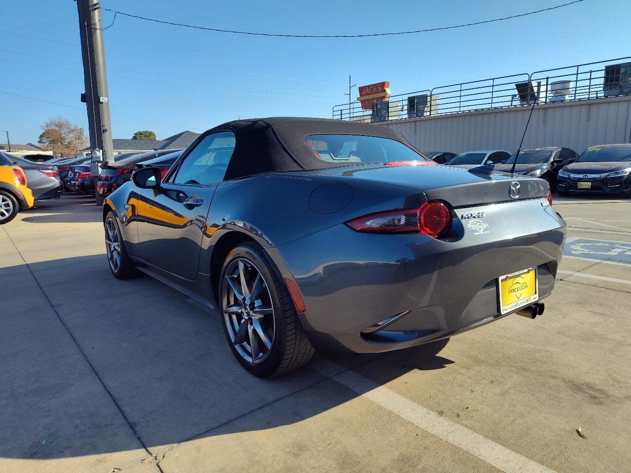 Used 2016 MAZDA MX-5 Miata Grand Touring image 6