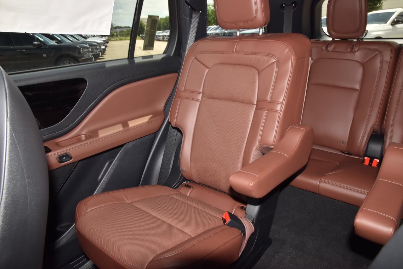 New 2026 Lincoln Aviator Reserve w/ Illumination Package AWD/4WD image 20