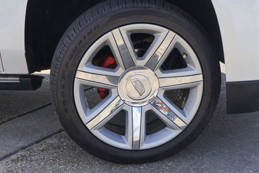 Used 2016 Cadillac Escalade Premium AWD/4WD image 29
