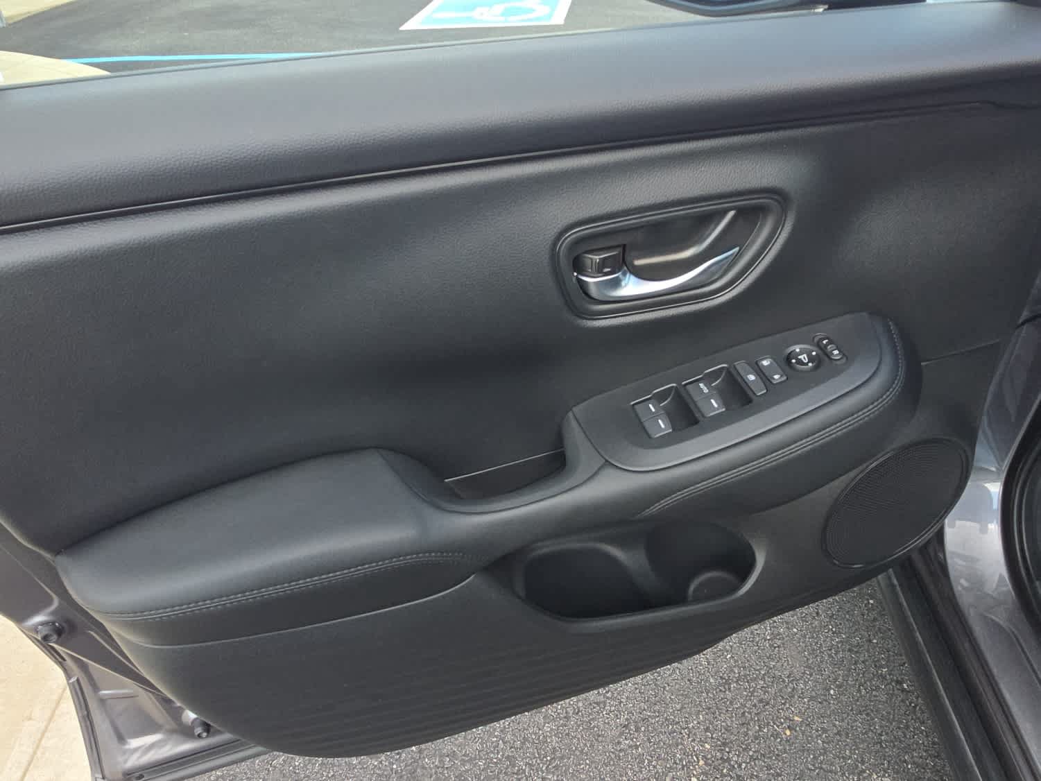 Certified 2026 Honda HR-V LX image 17