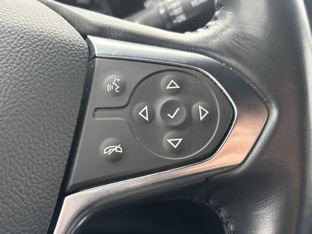 Used 2022 Chevrolet Traverse LT image 19