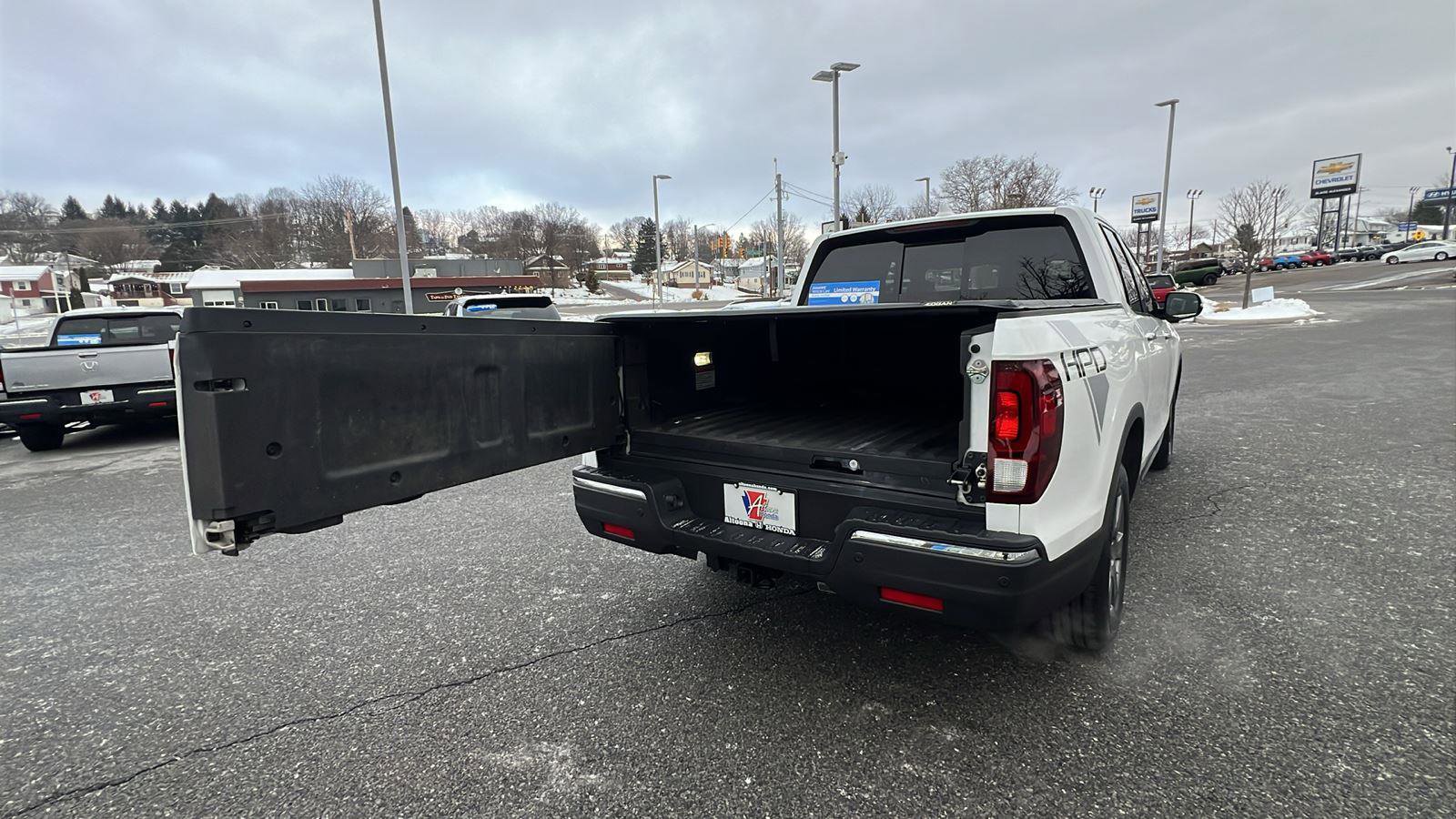 Used 2020 Honda Ridgeline RTL-E image 18